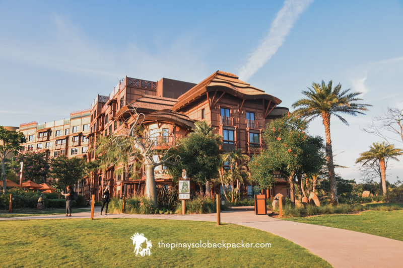 disney explorers lodge