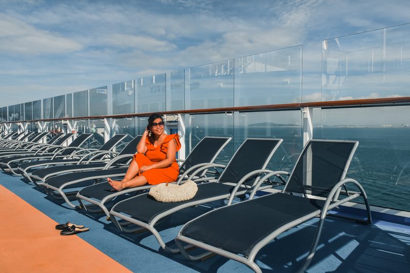 ovation of the seas lounger